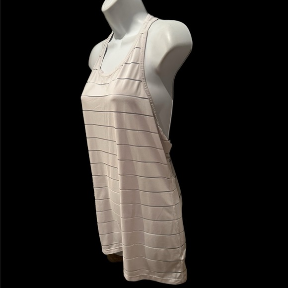 Athleta tank top - Picture 2 of 8